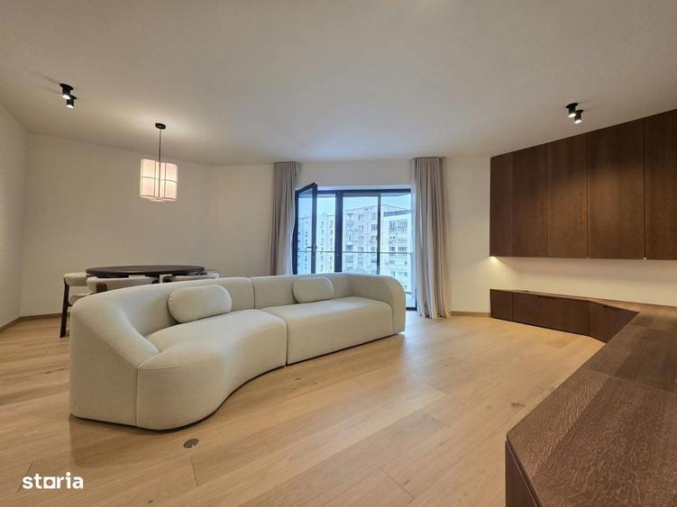 Apartament cu 3 camere în Unirii