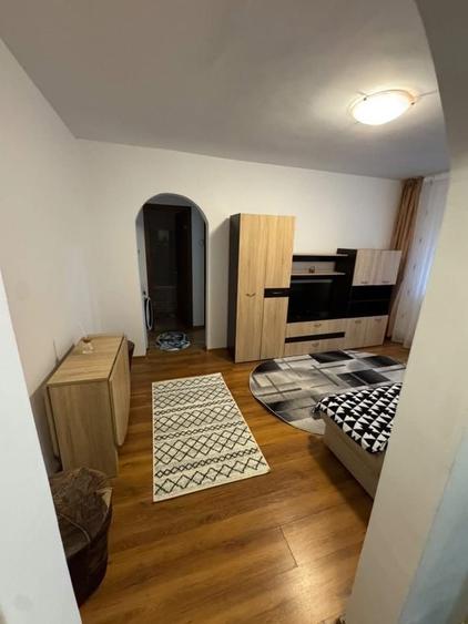 Apartament cu 2 camere nedecomandat în Sud