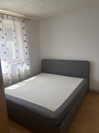 Apartament cu 2 camere nedecomandat în Central