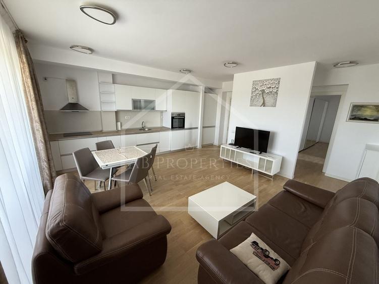 Apartament cu 3 camere decomandat, mobilat în Aviației