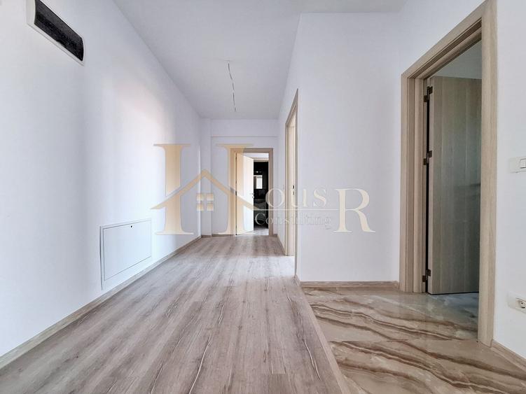 Apartament cu 3 camere decomandat în Girocului