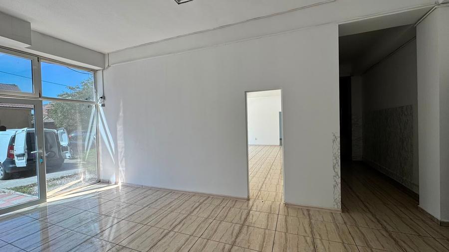 Spațiu comercial, de 161 mp, în Iosia-Nord