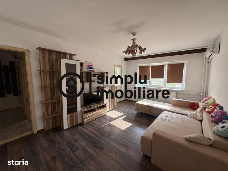 Apartament cu 2 camere decomandat în 1 Mai