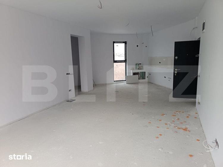 Apartament cu 3 camere în Mihai Bravu