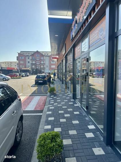 Spațiu comercial, de 40 mp, în Florești