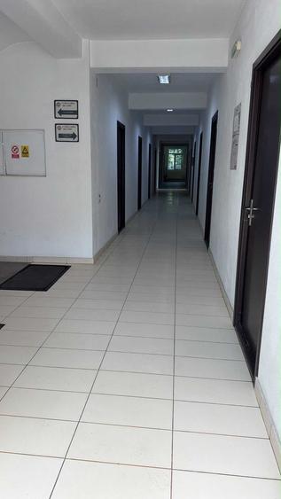 Spațiu comercial, în Sud