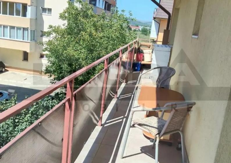 Apartament cu 3 camere decomandat în Apahida