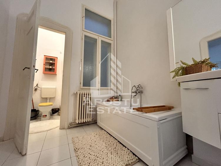Apartament cu 3 camere decomandat, mobilat în Ultracentral