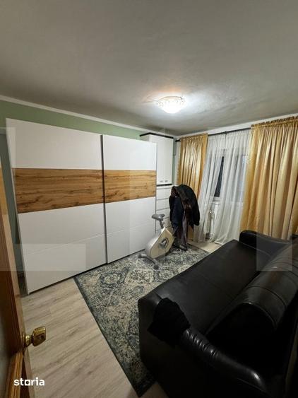 Apartament cu 4 camere, mobilat în Central