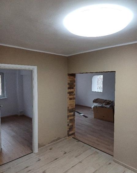 Apartament cu 4 camere decomandat în Beller
