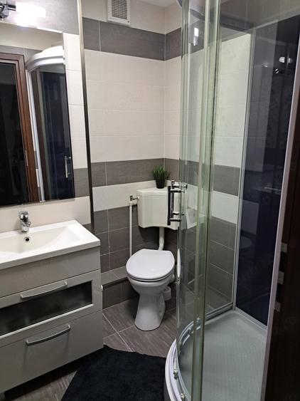 Apartament 3 camere 86000 negociabil - 2