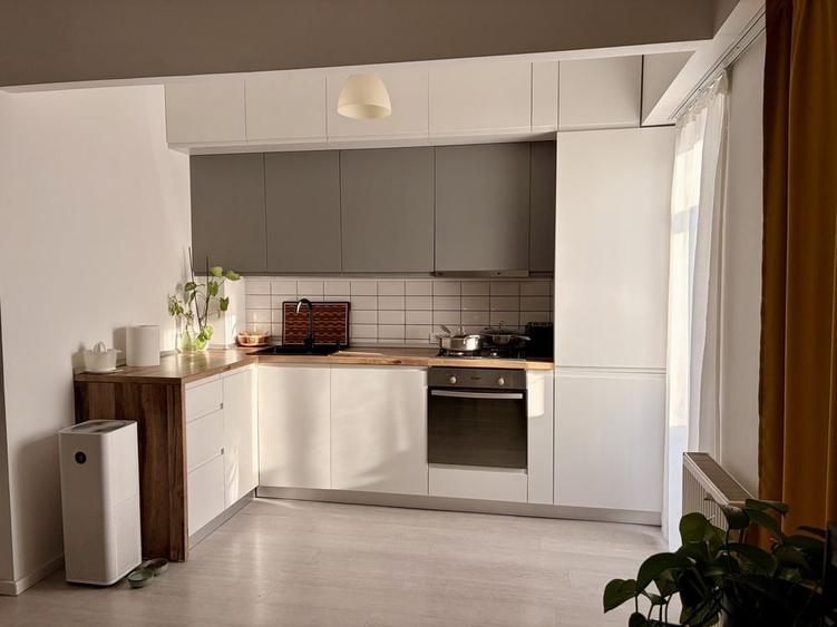 Apartament 3 camere decomandat Mihai Bravu - 1