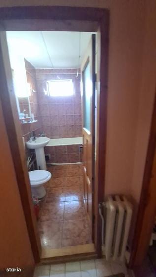 Apartament cu 2 camere în Tudor Vladimirescu