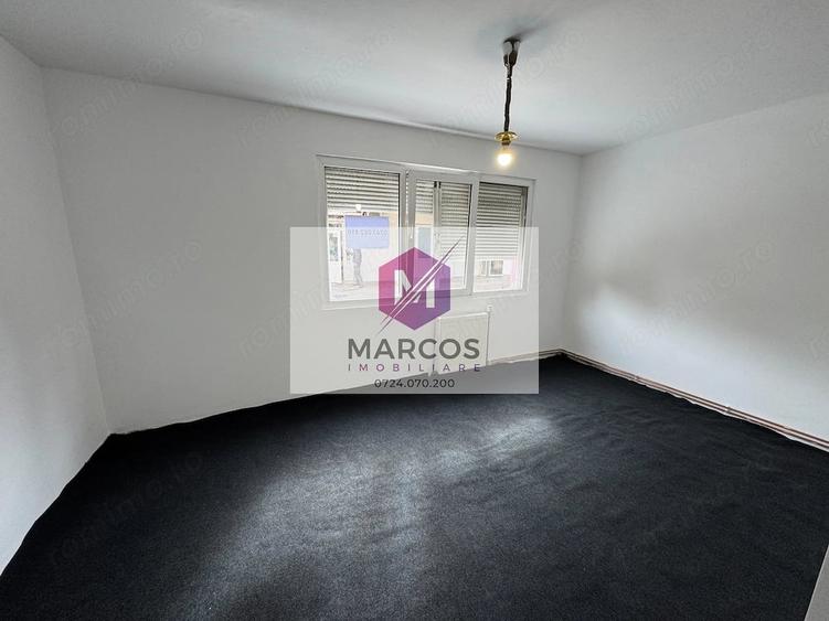 Apartament cu 2 camere semidecomandat în Cuptoare (Reșița)