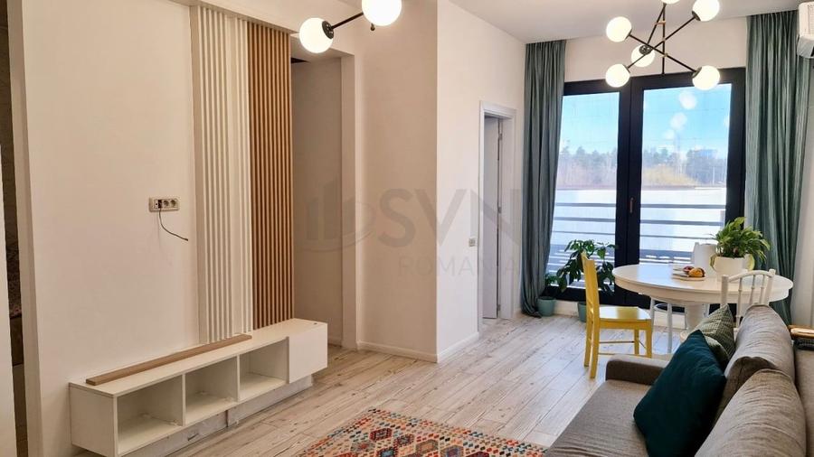 Apartament cu 2 camere semidecomandat, mobilat în Tei