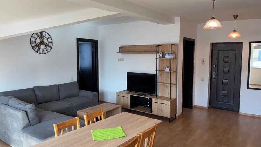 Apartament cu 2 camere decomandat, mobilat în Sânpetru