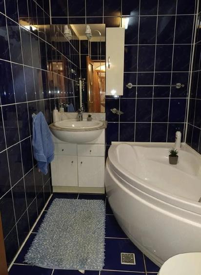Apartament cu 3 camere decomandat în Luncă