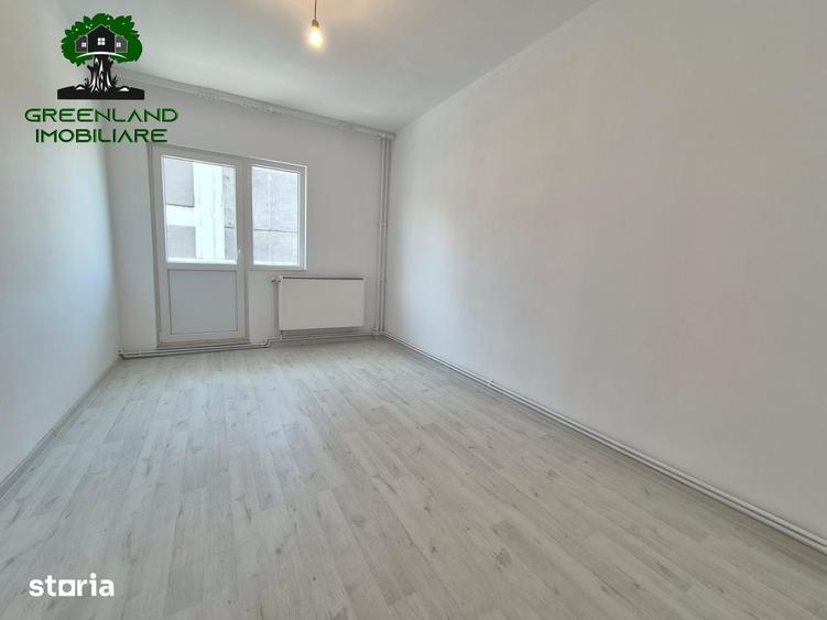 Apartament cu 3 camere decomandat în Frumoasa