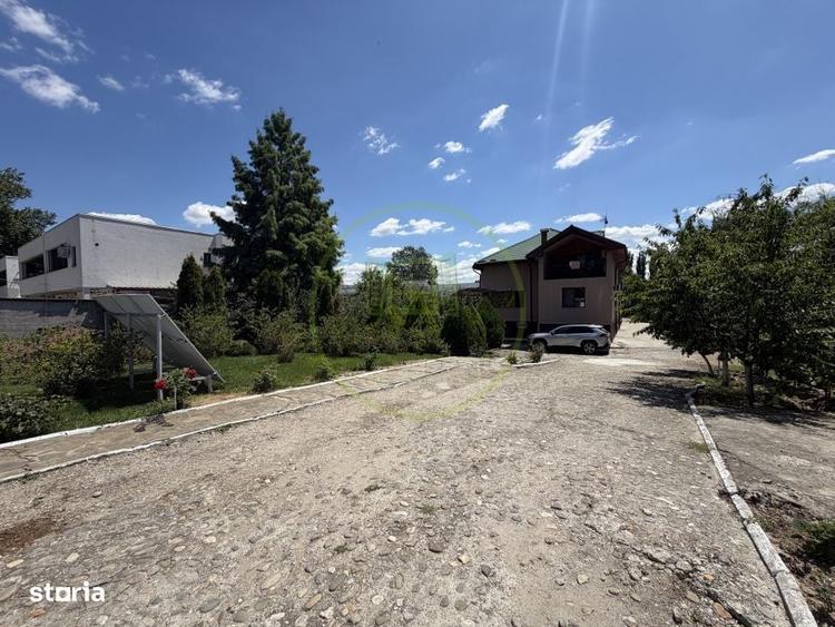 Casă cu 4 camere în Central