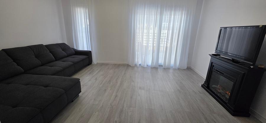 Duplex cu 3 camere cu Canalizare în Central
