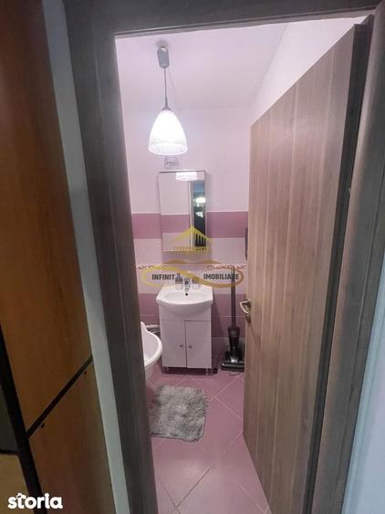 Apartament cu 3 camere decomandat în Bistrița Lac