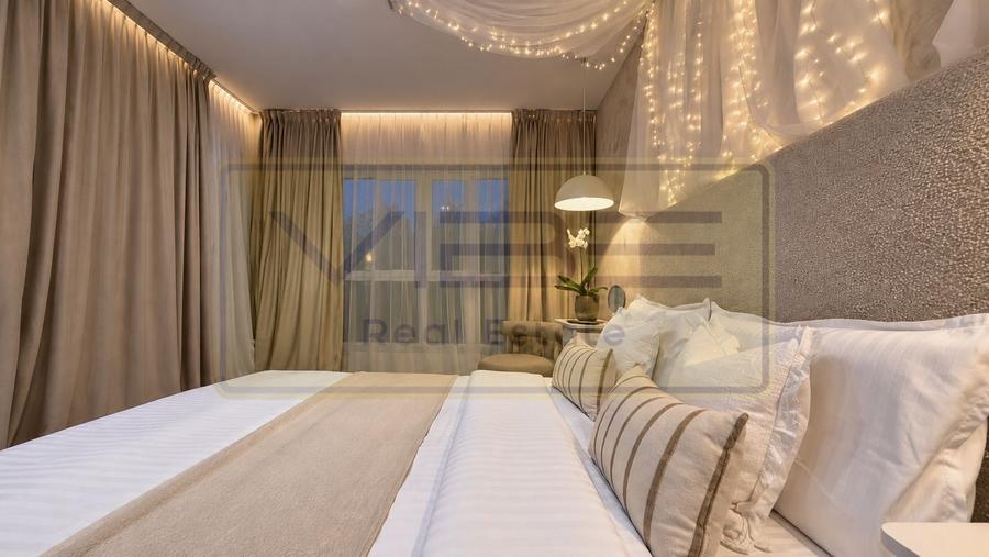 Apartament cu 3 camere semidecomandat, mobilat în Tătărași