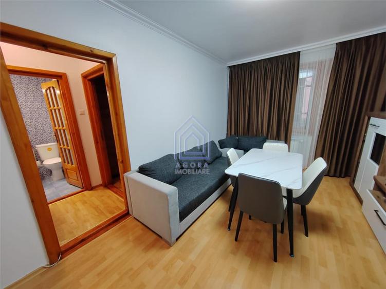 Apartament cu 2 camere semidecomandat în Ultracentral