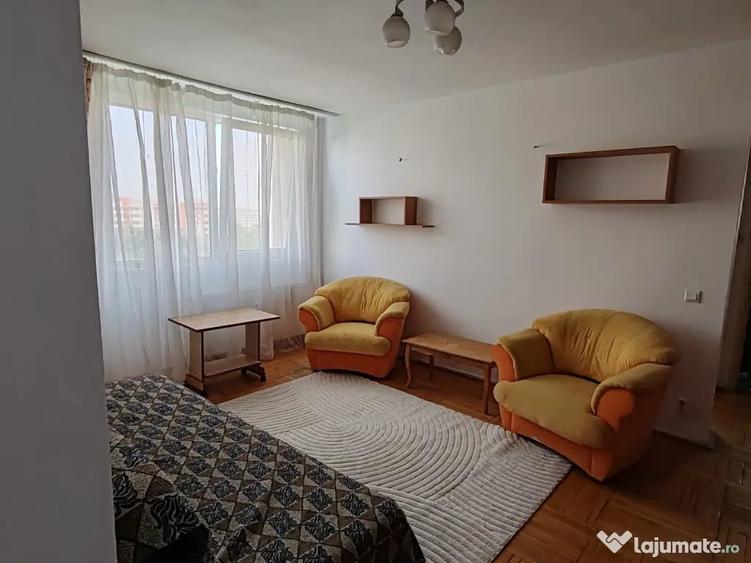 Apartament cu 2 camere nedecomandat în Titan