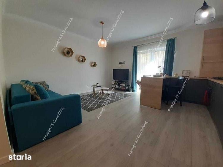 Apartament cu 2 camere decomandat, mobilat în Sud