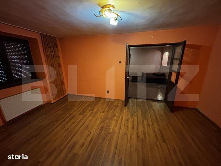 Casă cu 3 camere în Central