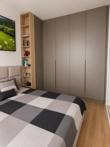 Apartament cu 2 camere semidecomandat, mobilat în Domenii