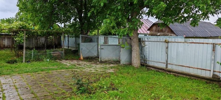 Casă cu 3 camere în Vișan