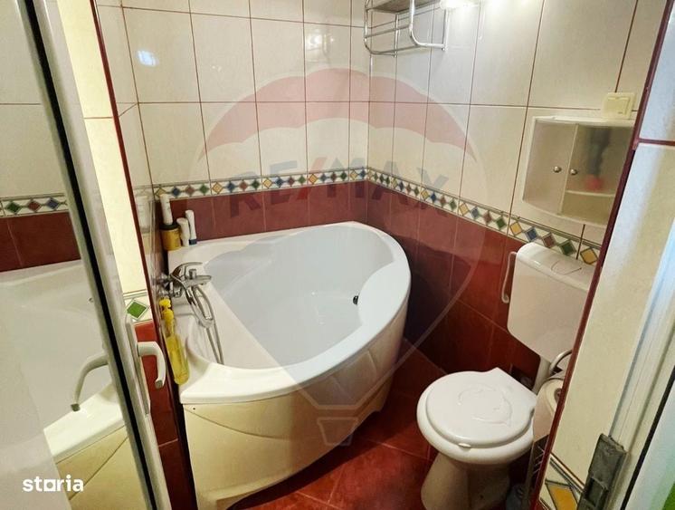 Apartament cu 3 camere, mobilat în Ultracentral