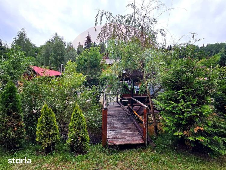 Casă cu 4 camere cu Teren 889 Mp în Râșca