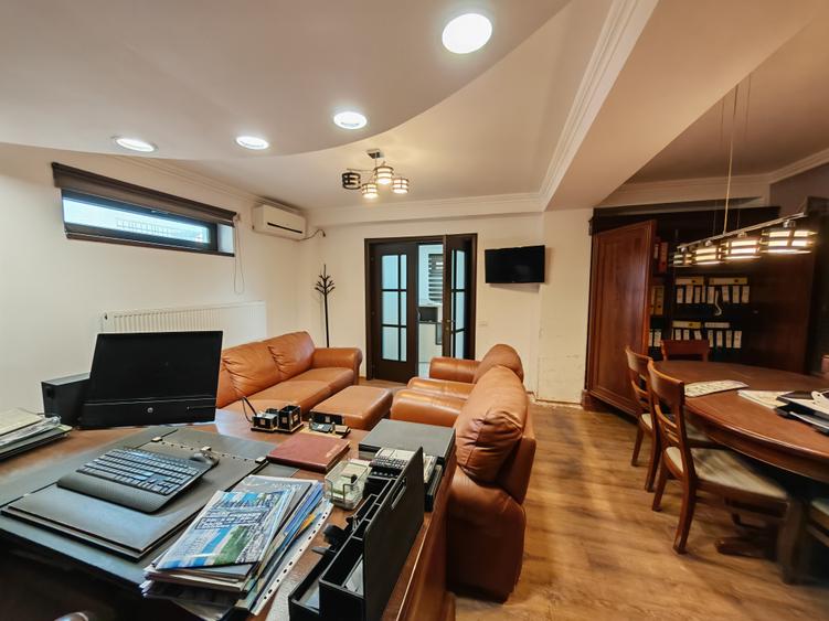 Spațiu comercial, de 208 mp, în Tomis Plus