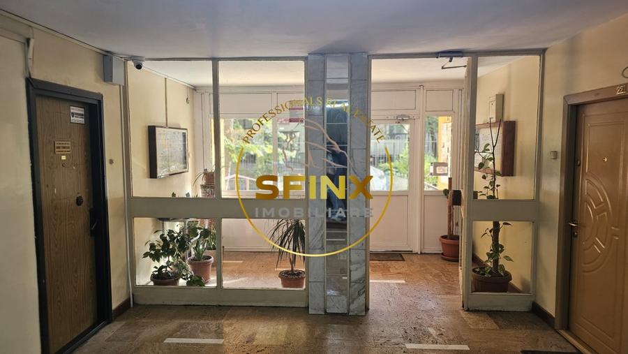 Apartament cu 2 camere semidecomandat, mobilat în Titan
