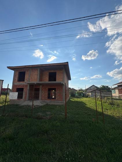 Casă cu 4 camere în Șag