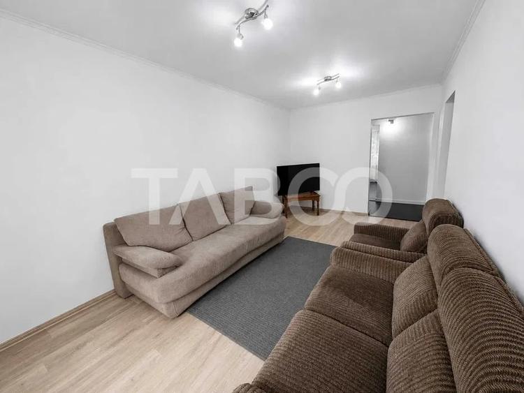 Apartament cu 3 camere semidecomandat, mobilat în Mărăști