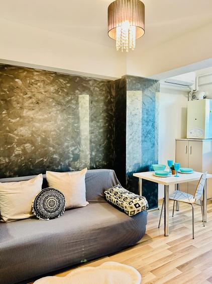 Apartament cu 2 camere semidecomandat în Ultracentral