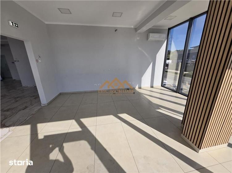 Spațiu comercial, de 210 mp, în Burdujeni
