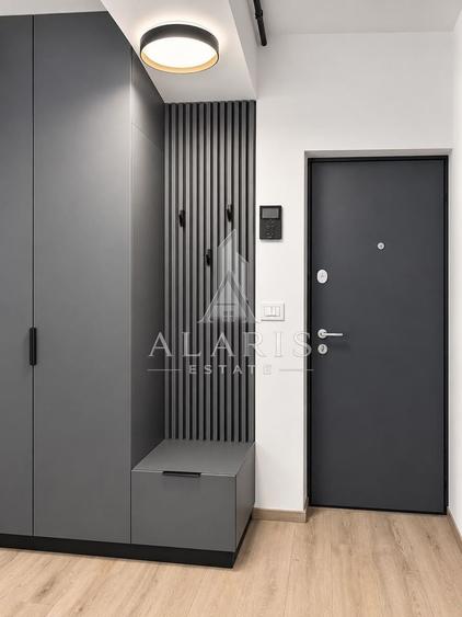 Apartament cu 2 camere semidecomandat, mobilat în Lipovei