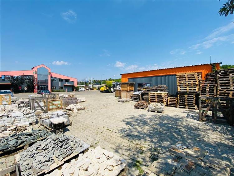 Teren construcție, în Exterior Vest