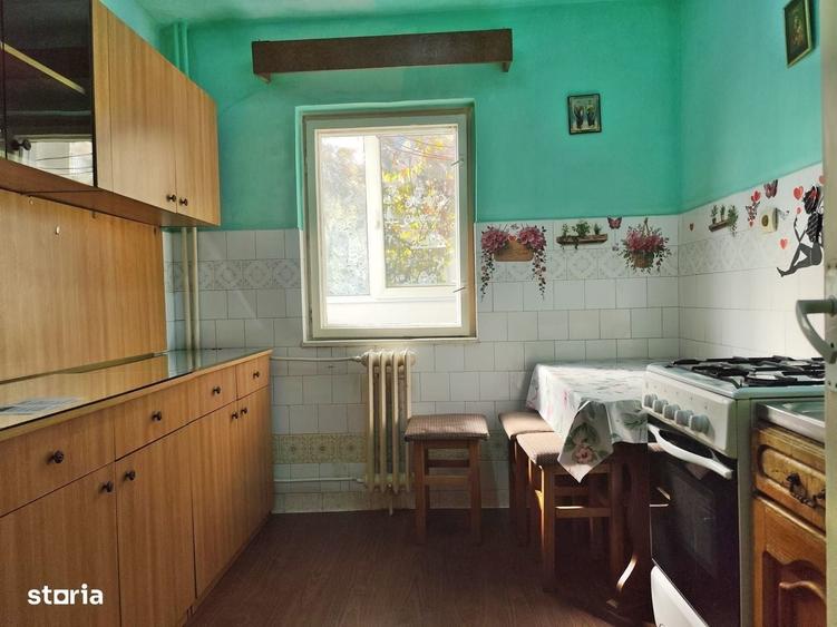 Apartament cu 2 camere decomandat în Iosia