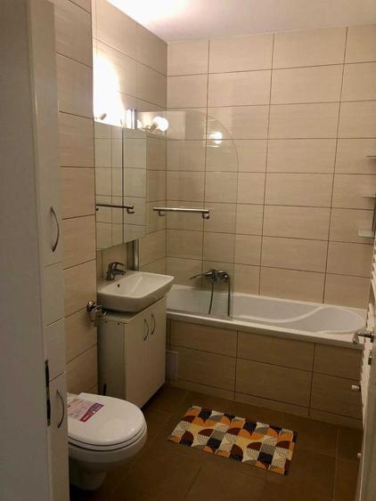 Garsonieră decomandată în Avantgarden