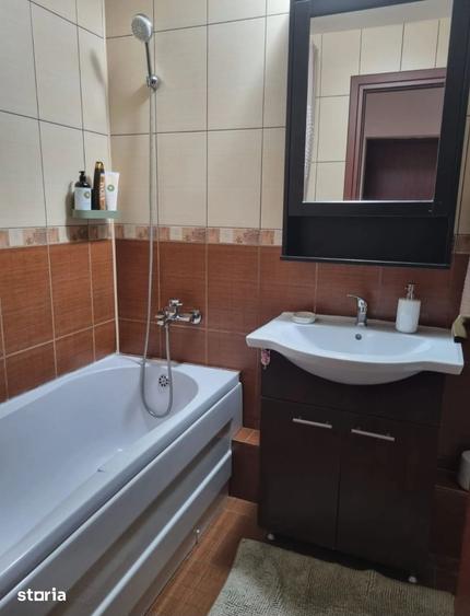 Apartament cu 2 camere decomandat în Tineretului