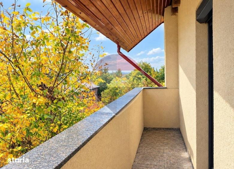 Casă cu 4 camere cu Teren 498 Mp în CFR