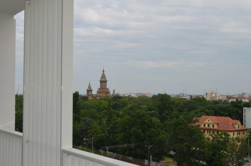 Apartament cu 2 camere decomandat în Circumvalațiunii
