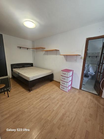 Apartament cu 2 camere semidecomandat în Lunei