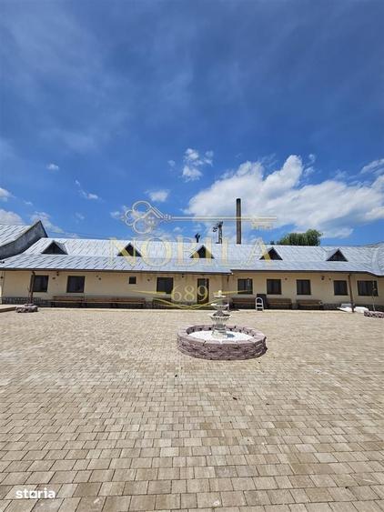 Spațiu comercial, de 900 mp, în Central