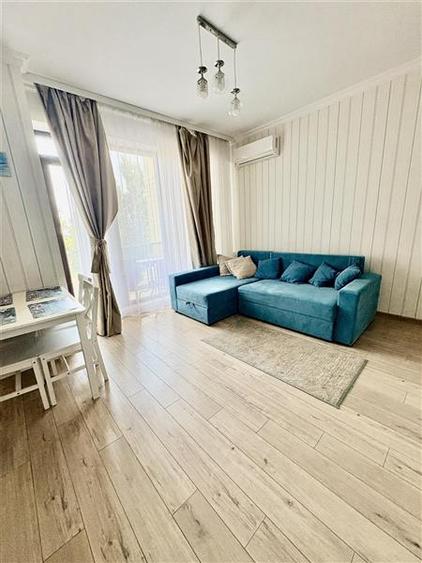 Apartament cu 2 camere decomandat, mobilat în Central